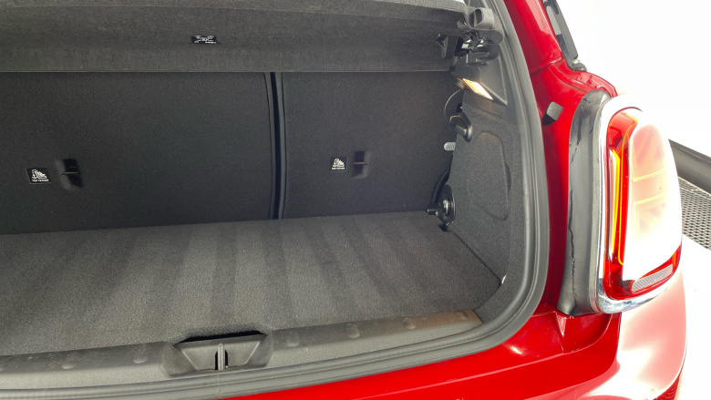 MINI Hatchback 135kW Cooper S Level 2 33kWh 3dr Auto Electric Hatchback